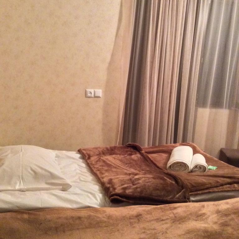 Guest House Chuta In Lagami เมสเตีย ภายนอก รูปภาพ